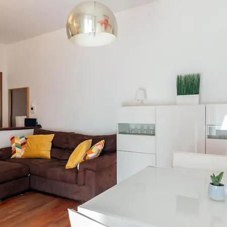 Terrace At 20 Minutes From Duomo - Homeunity Milan Exterior photo
